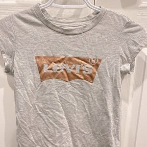 Levi’s T-Shirt!